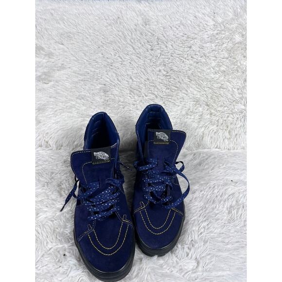 Disney Vans Sk8-Hi Shoes Mens Size 10.5 Blue Moon Star Mickey Mouse Magic Skate - Picture 1 of 12